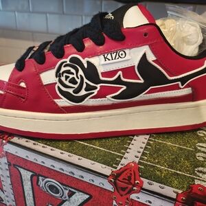 Men Size Red and Black Rose Sneakers